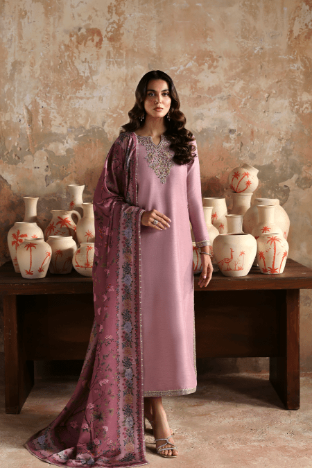 Emaan Adeel Afsana-e-Silk
