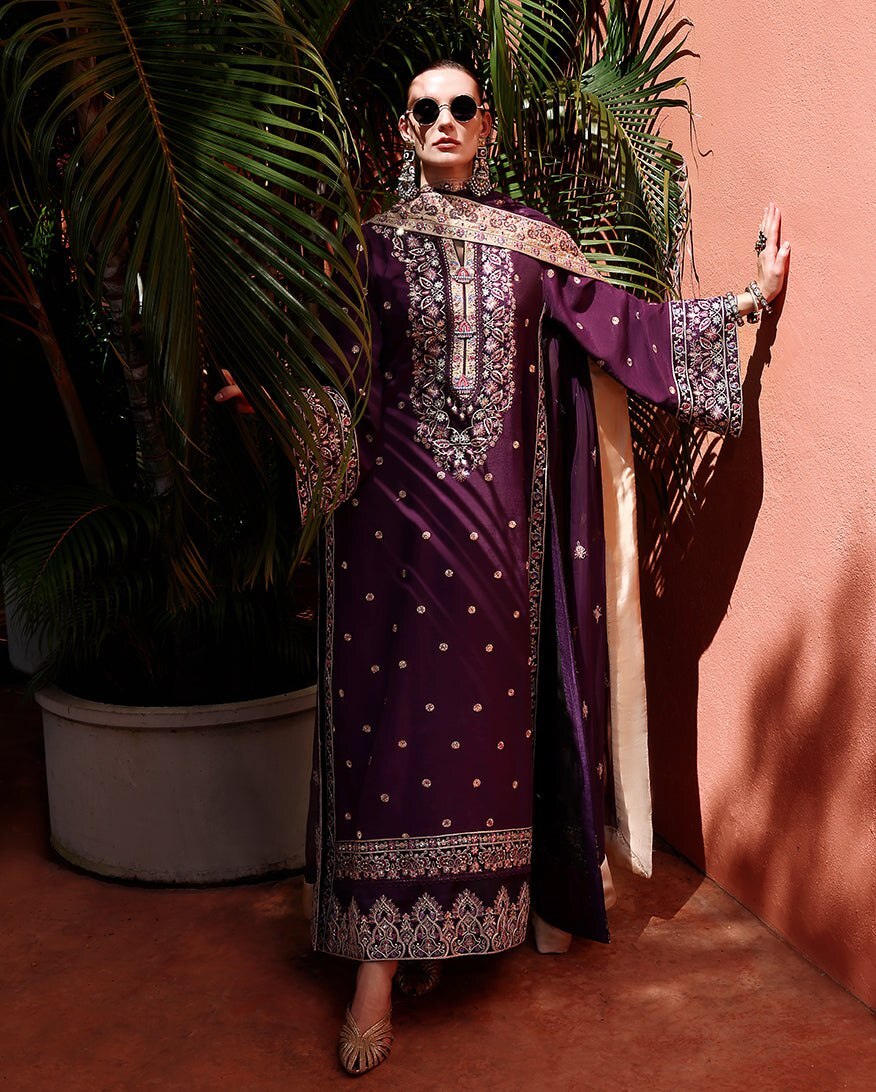 MUSHQ NUVERA Raw-Silk '26- Minerva 3 MUSHQ NUVERA Raw-Silk '26- Minerva