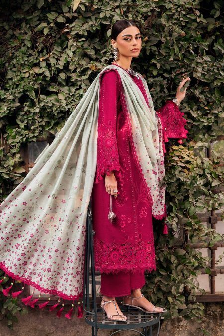 Jazmin - Embroidered Luxury Lawn SL26-D04